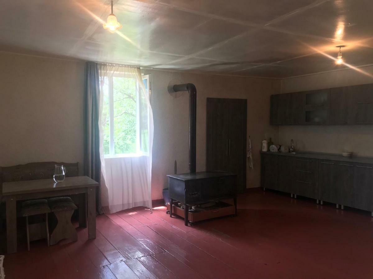Ciuri'S Guesthouse Zhabeshi Dış mekan fotoğraf