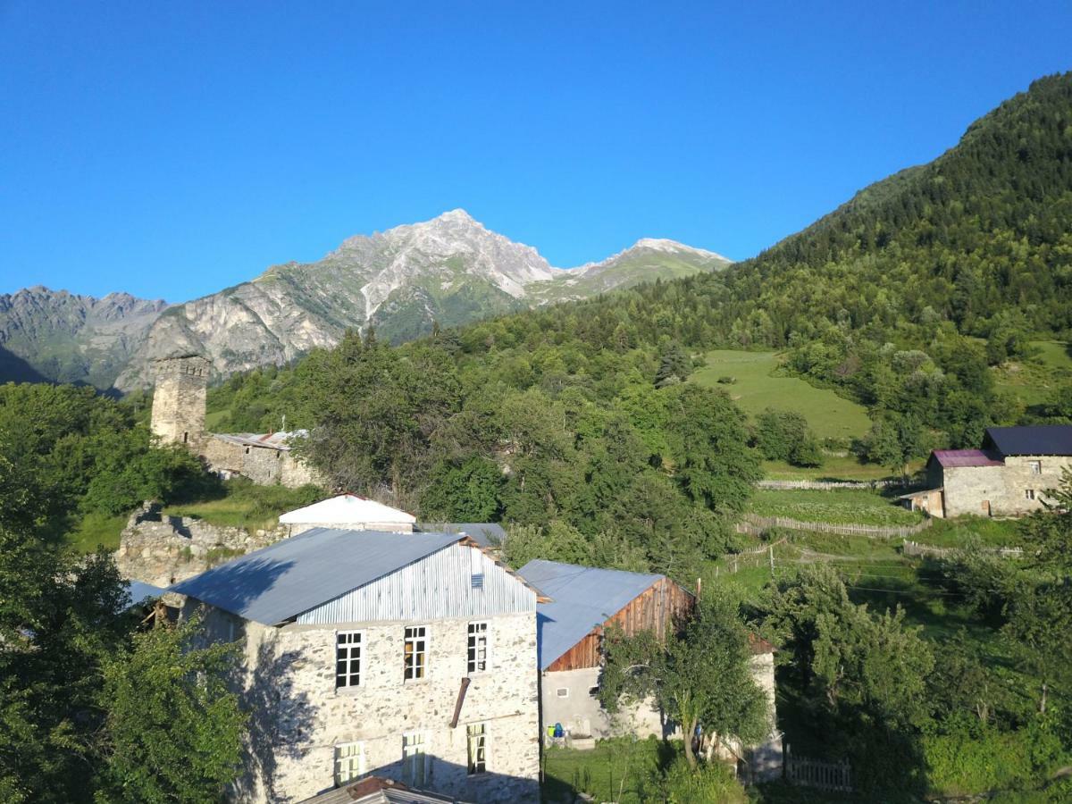 Ciuri'S Guesthouse Zhabeshi Dış mekan fotoğraf
