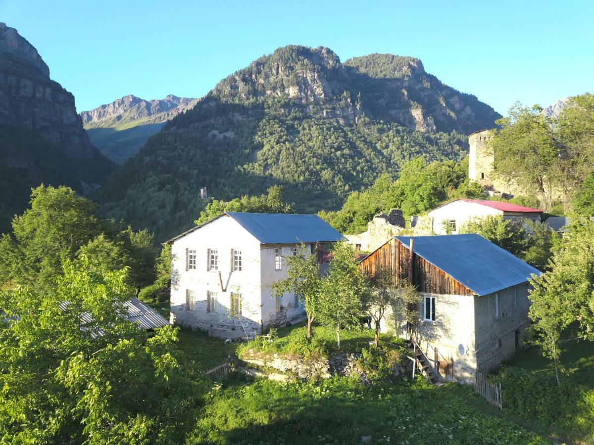 Ciuri'S Guesthouse Zhabeshi Dış mekan fotoğraf